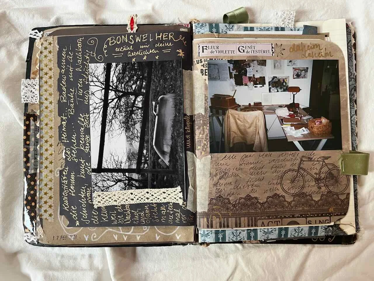 Geöffnete Seiten des Art-Journals